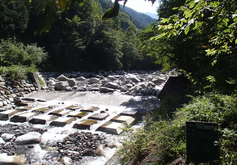 ２　H25小黒川　完成